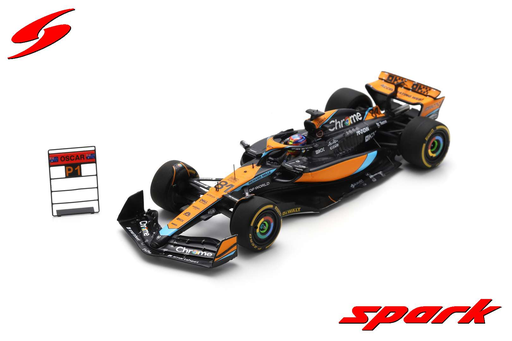 [SPK S8927] Spark : McLaren MCL60 │ No.81 McLaren 1st Pole, 1st Sprint Race - Qatar GP 2023 Oscar Piastri With pit board