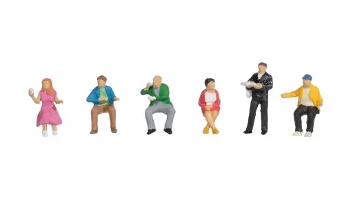 [NOC 15239] Noch : figurines assisses 